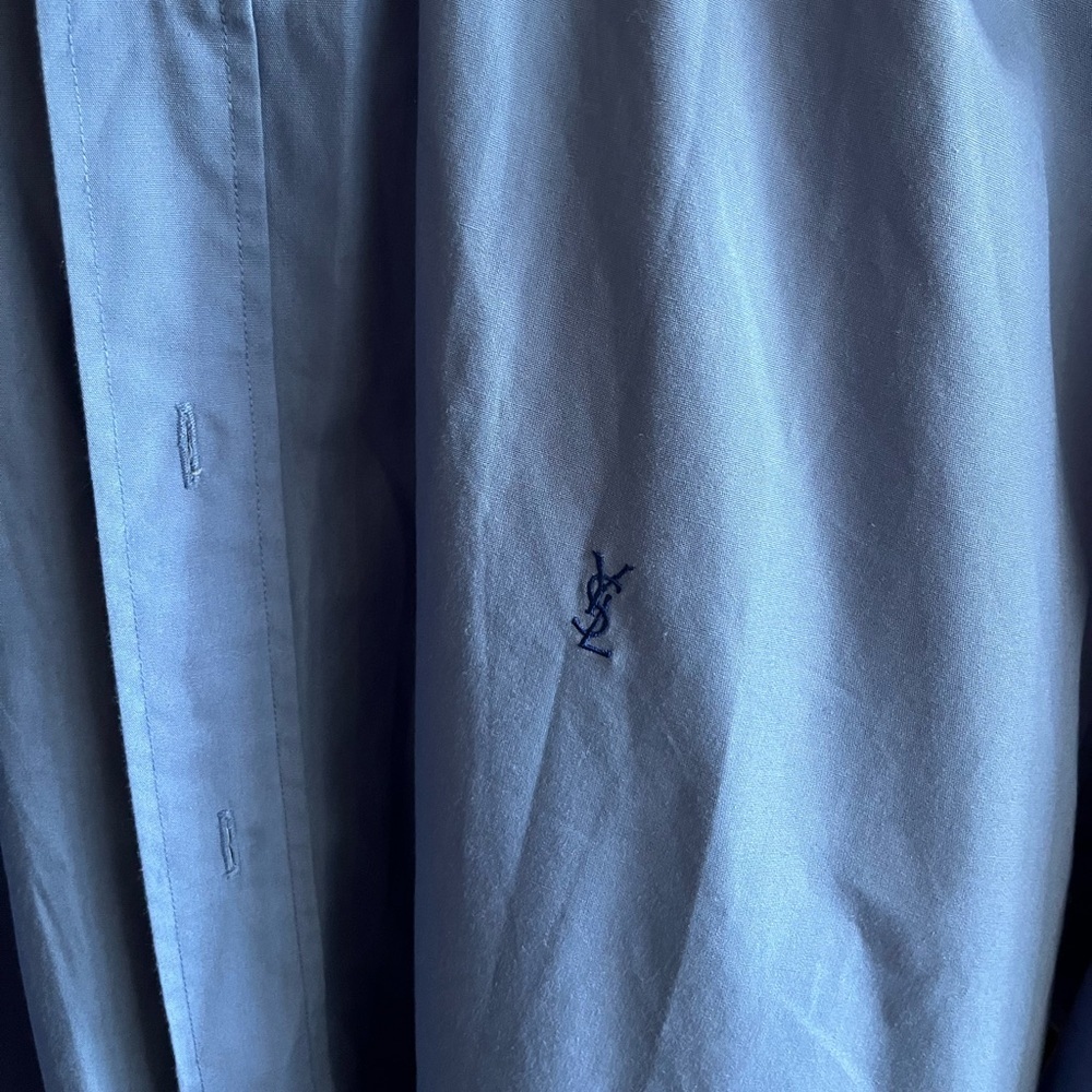 Vintage Men’s YSL French Blue Embroidered Logo Buttondown Shirt - Picture 5 of 5